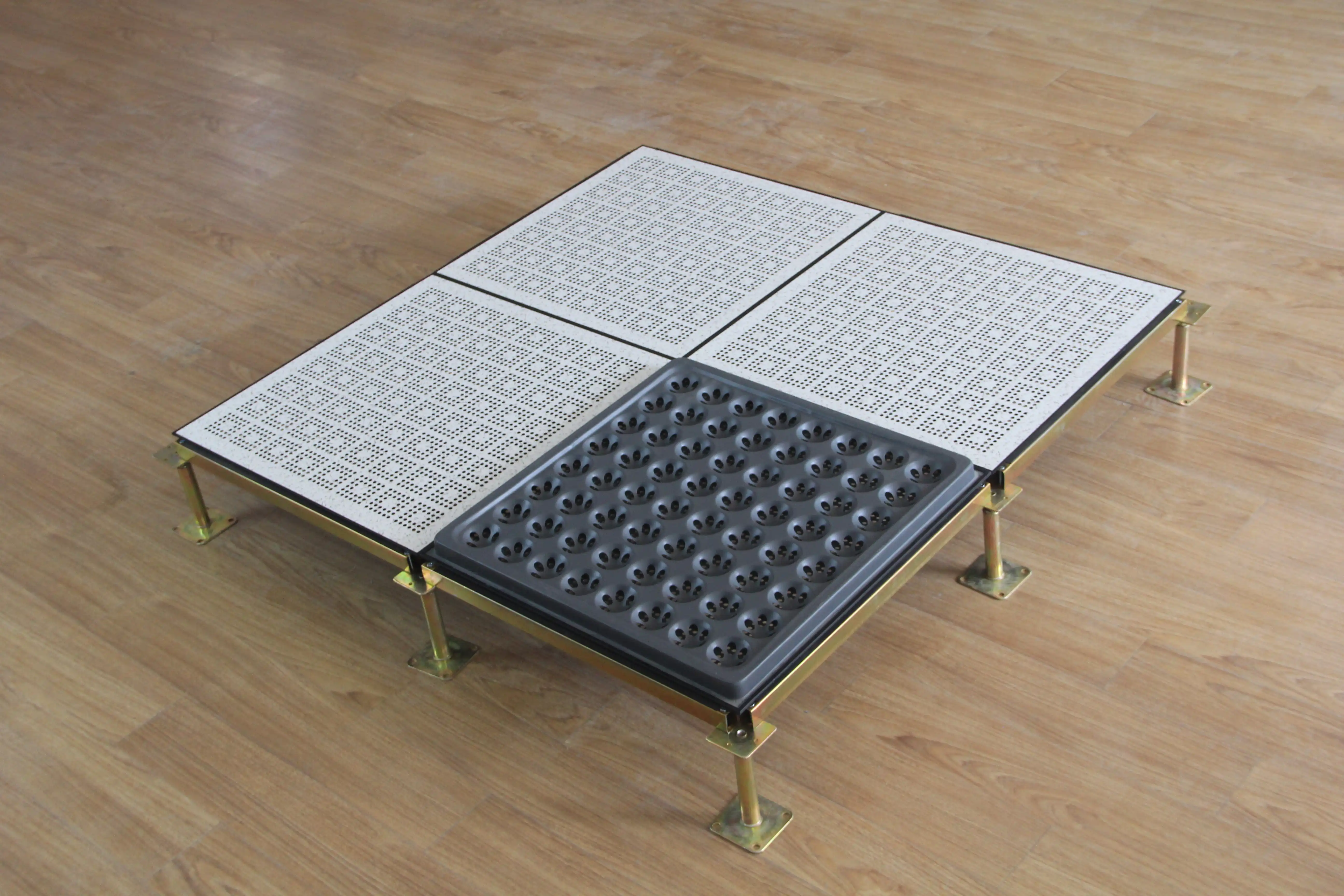 Calcium sulfate raised antistatic floor 2