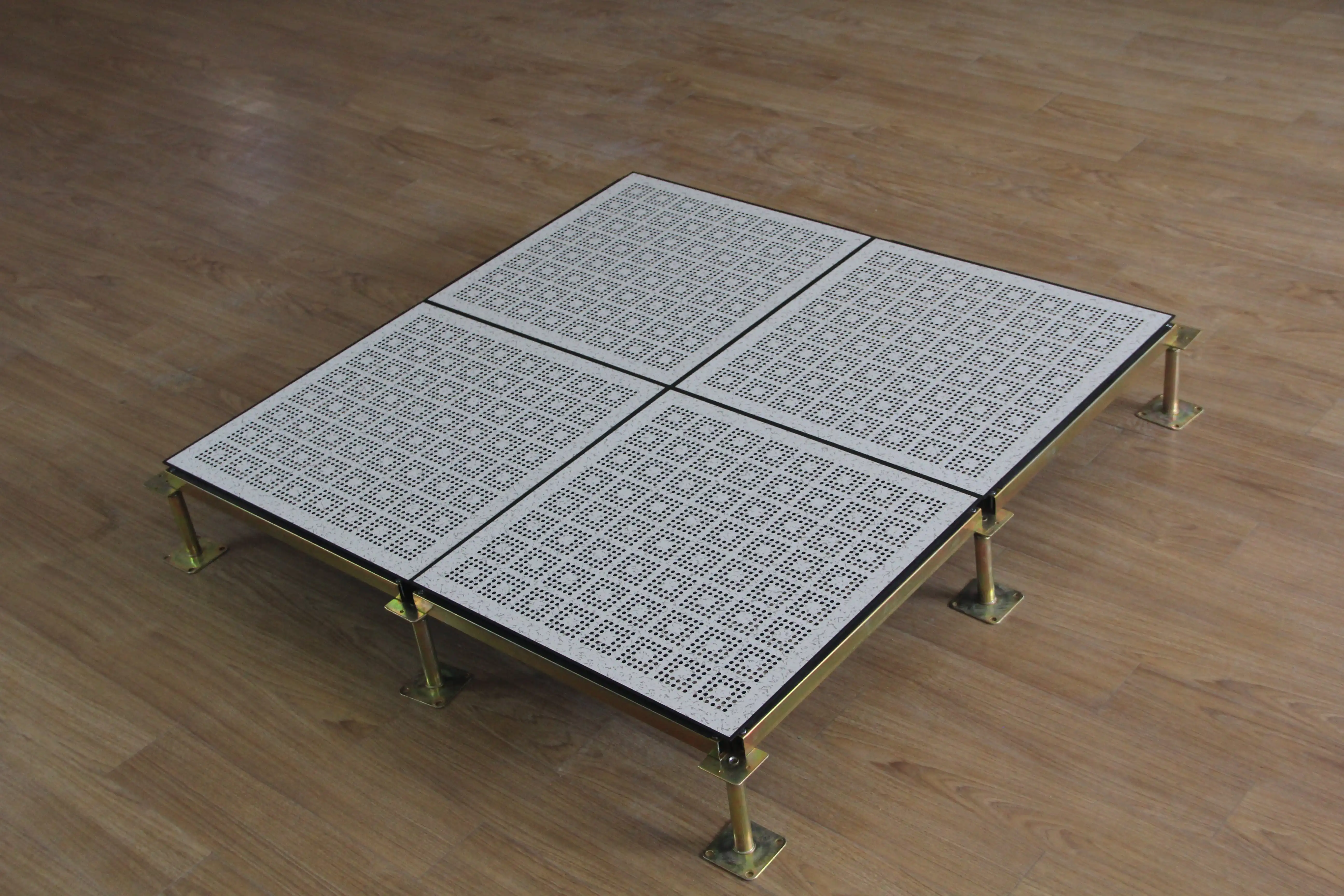 Calcium sulfate raised antistatic floor 2
