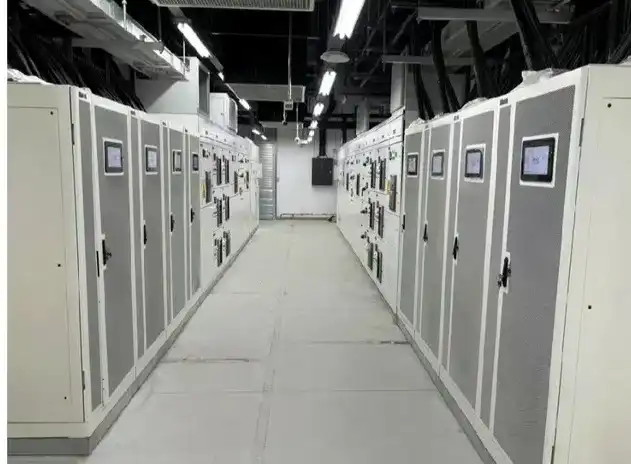 OEM Data Center Room Three Phase High Frequency Online 200kVA Modular UPS