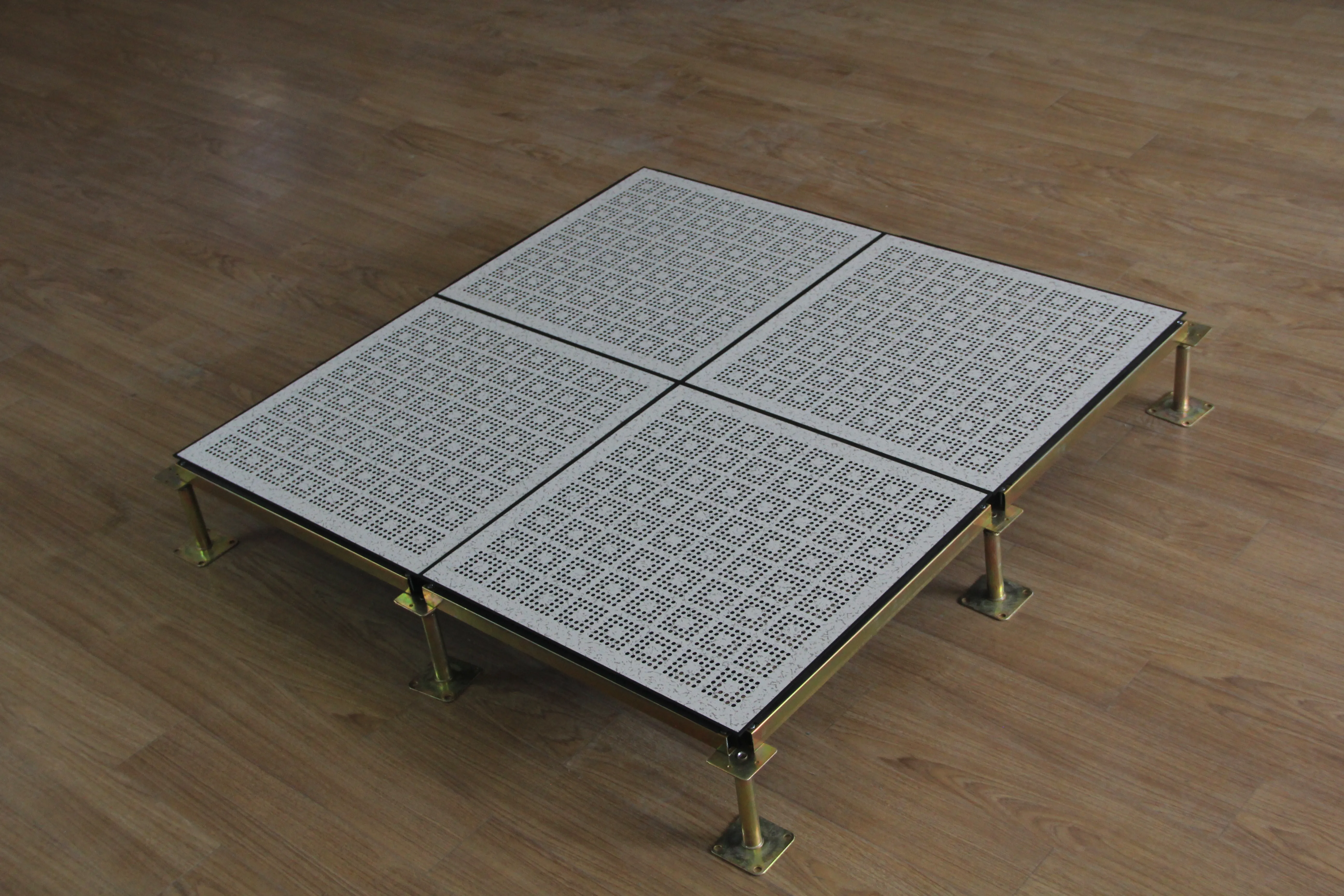 Calcium sulfate raised antistatic floor 2